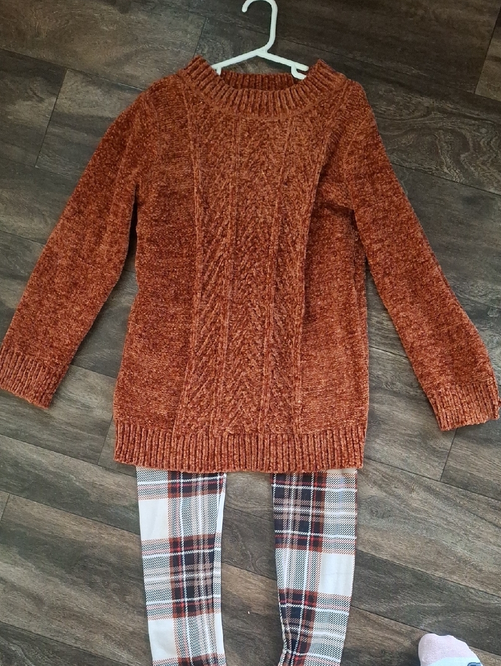 btween Rust Orange Cable Knit Pullover Sweater